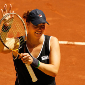 Алиса Клейбанова стала четвертьфиналисткой турнира в Штутгарте